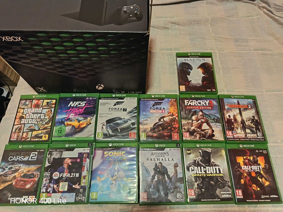 XBOX SERIES X практически нов