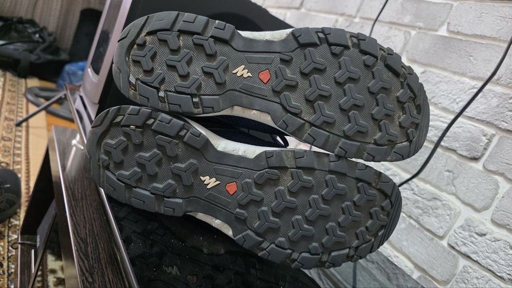 Оригинальные кроссы Quechua