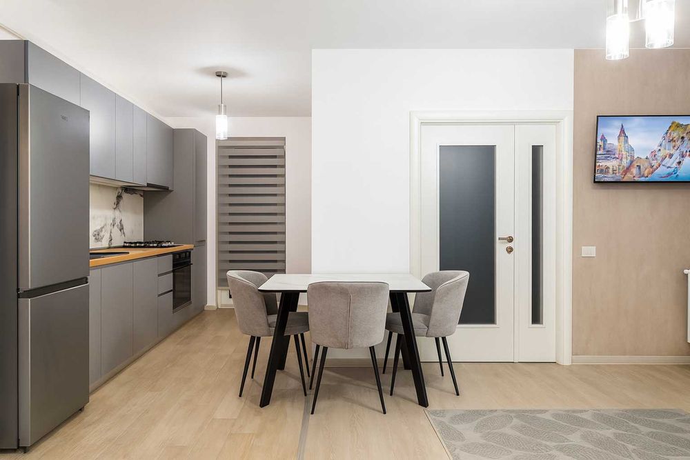 Apartament 3 camere modern  living Metrou Berceni