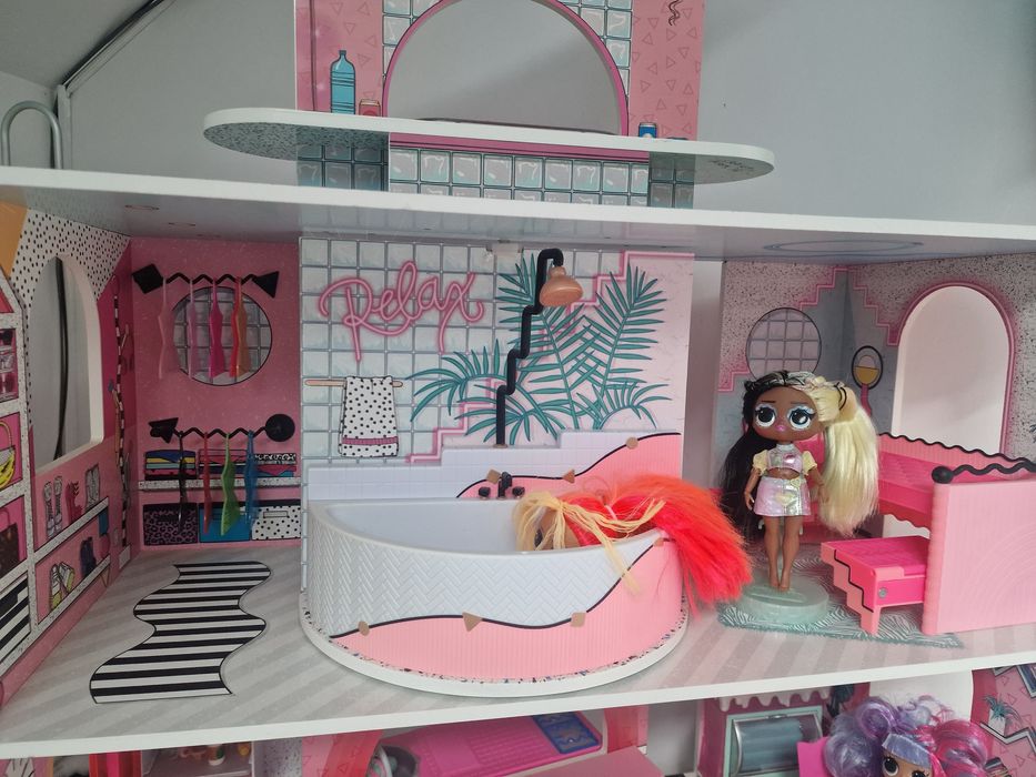 Casuta lol cu tot cu papusi