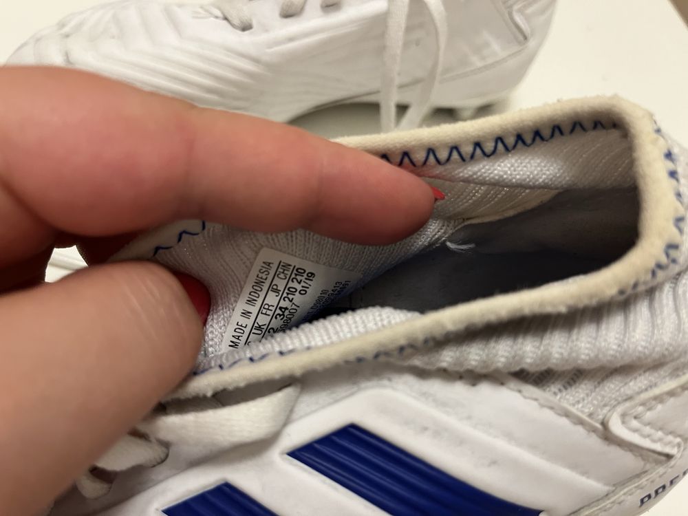 Бутонки за момче Adidas