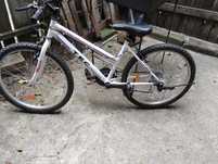 De vanzare bicicleta noua
