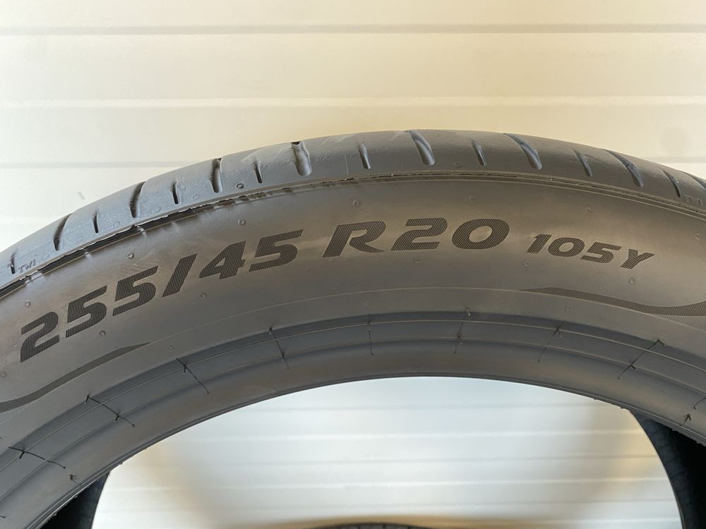 4бр Летни гуми спорт пакет 255/45/20/285/40/20/Pirelli P zero/dot2822г