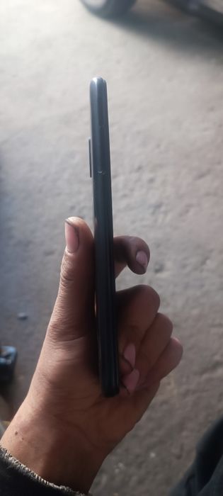 Rrdmi 9  A 32  yaxshi holatda