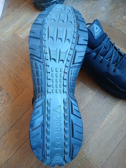 Adidasi Reebok trial goretex. Interior 31 cm.
