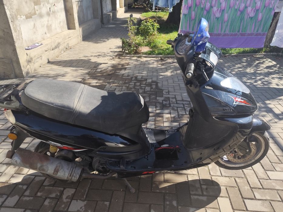 Продаётся мопед (скутер) Run WANGYE — 150 см³