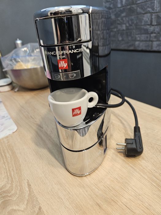 Smbcr 2 esperssor illy x9 lperespresso