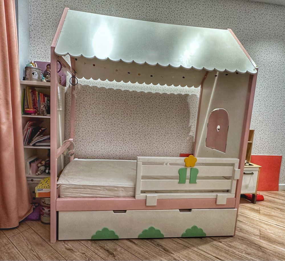 Продам детскую кровать