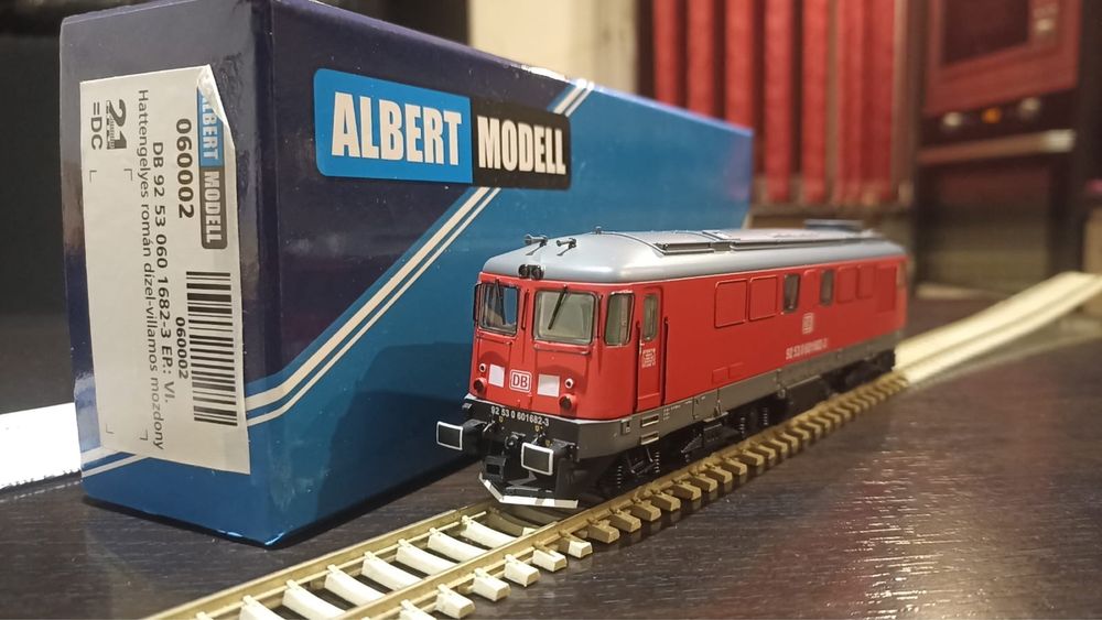 Locomotiva 060DA Albert Modell 060002  diesel LDE