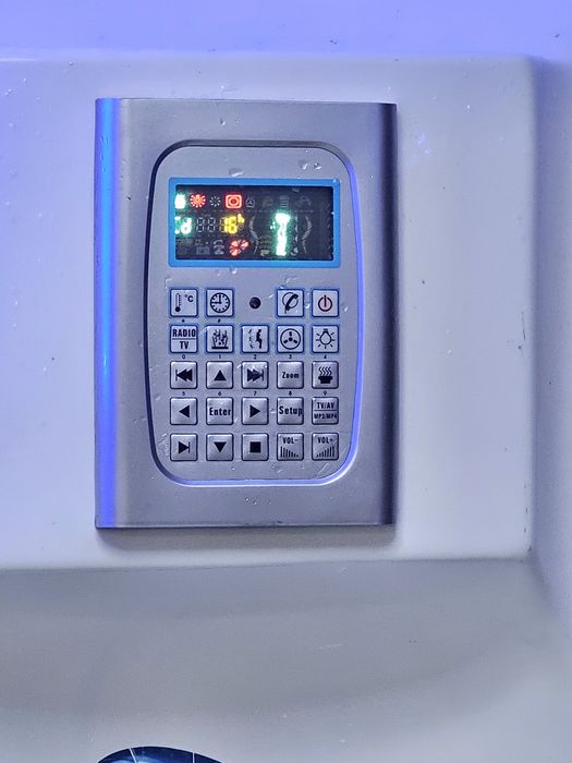 3в1 Душ кабина, Парна Баня, Джакузи за Двама 1.70х1.23