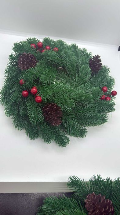 Coronita Craciun - Ornamente verde-rosu