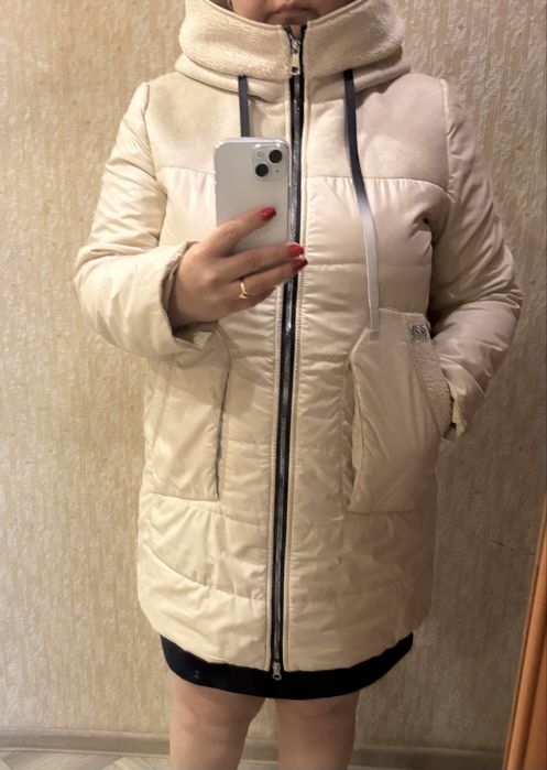 Продам осеннюю куртку