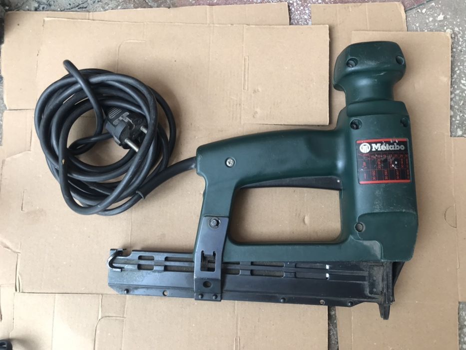 Capsator Tapiterie Metabo Typ TA E3030