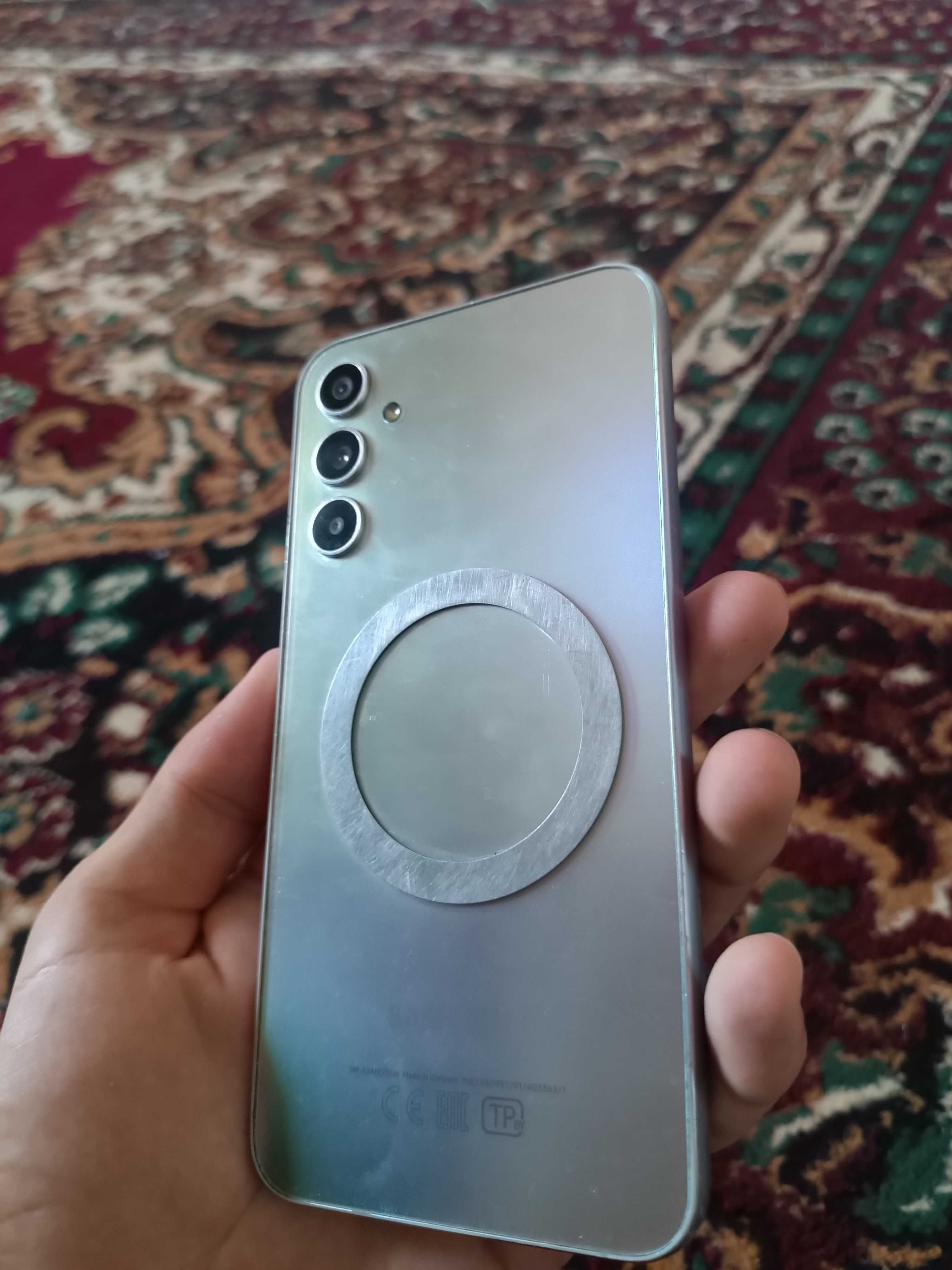 Samsung a34 5g Ekranini almashtirish kerak boshqa aybi yoq