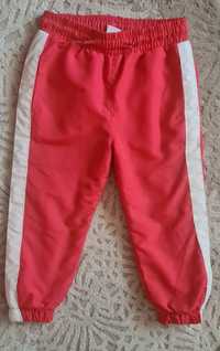 Pantaloni dublati cu Polar Lc waikiki masura 98/104 3/4 ani