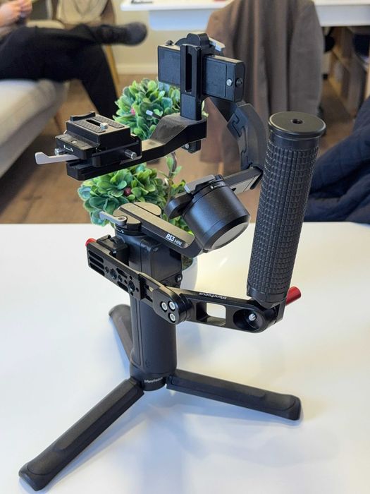 Гимбал Статив DJI RS 3 Mini - Отлично Състояние + Странична Дръжка