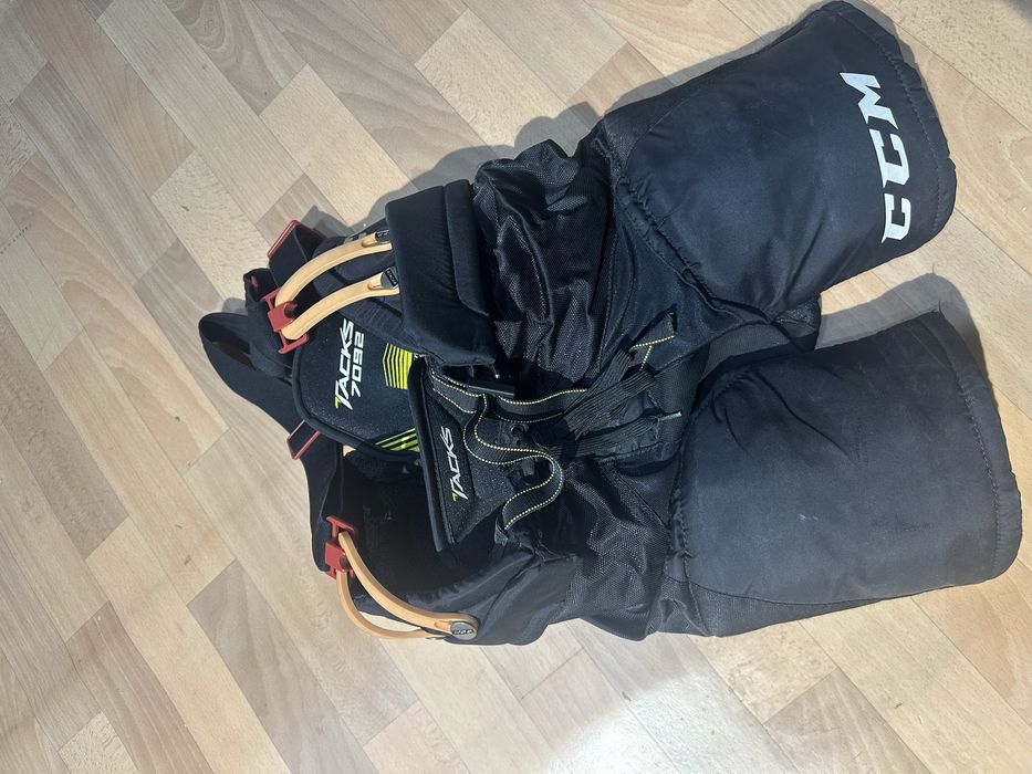 Хоккейные шорты CCM