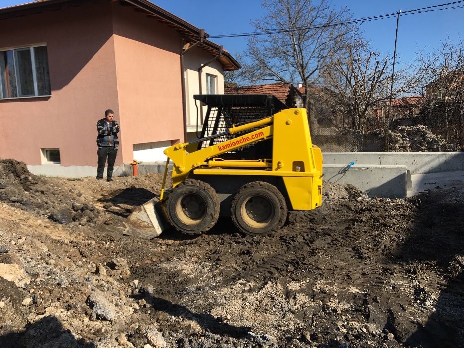 Бобкат под наем.Заравняване,вертикални планировки,обратни насипи.