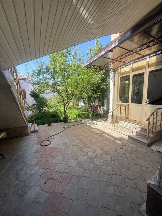 Чилонзор Козирабод 4 сотих 285000$
4 сотих
2 этаж
8 хона
Ёзги ошхона
2