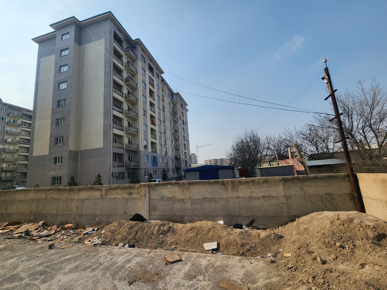 Фаргона шахар 12 сотих сотилади