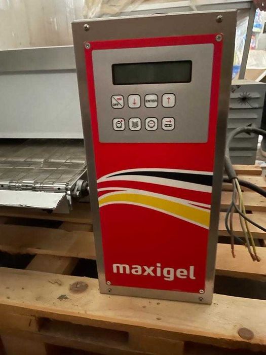 Vand Cuptor electric tip tunel ,covrigi/pizza NOU , Maxigel, 7,9KW