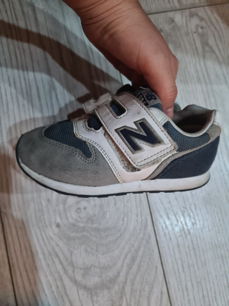 Кроссовки детские new balance