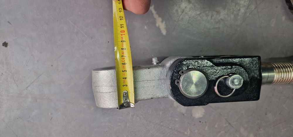 Tirant central stabilizator case internațional fend deutz massey fergu