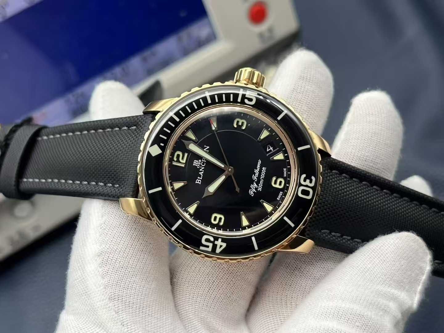 Blancpain Fifty Fathoms 45mm / AU 750 ЗЛАТО