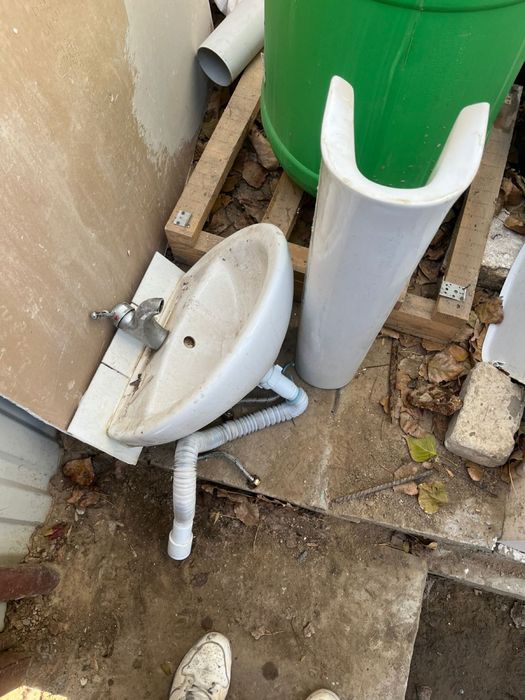 Раковина б/у 3000т