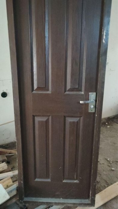 Дверь межкомнатная б/у