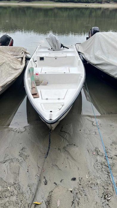 Barca Black Sea-motor Suzuki- 20 HP-4000 euro