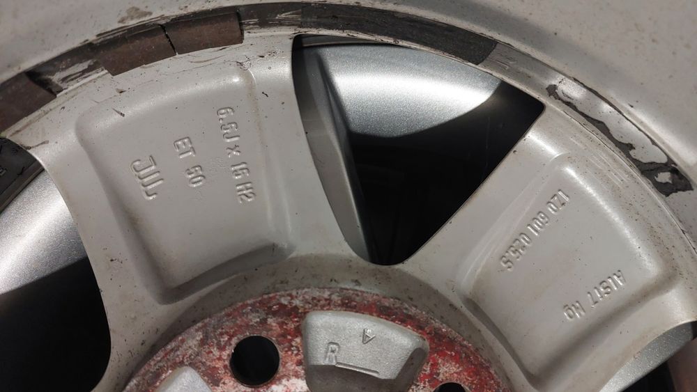 Vand roți pe 15 ca noi , 195x65x15, Wv, Audi Skoda