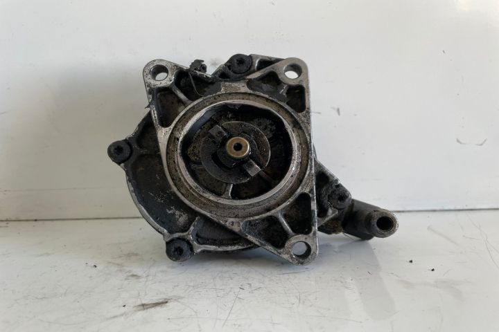 Pompa vacuum 72218501 Audi A4 B5