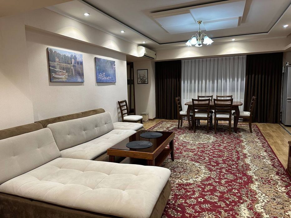 Ц1 3/5/9 квартира в хорошем состоянии,6 роддом