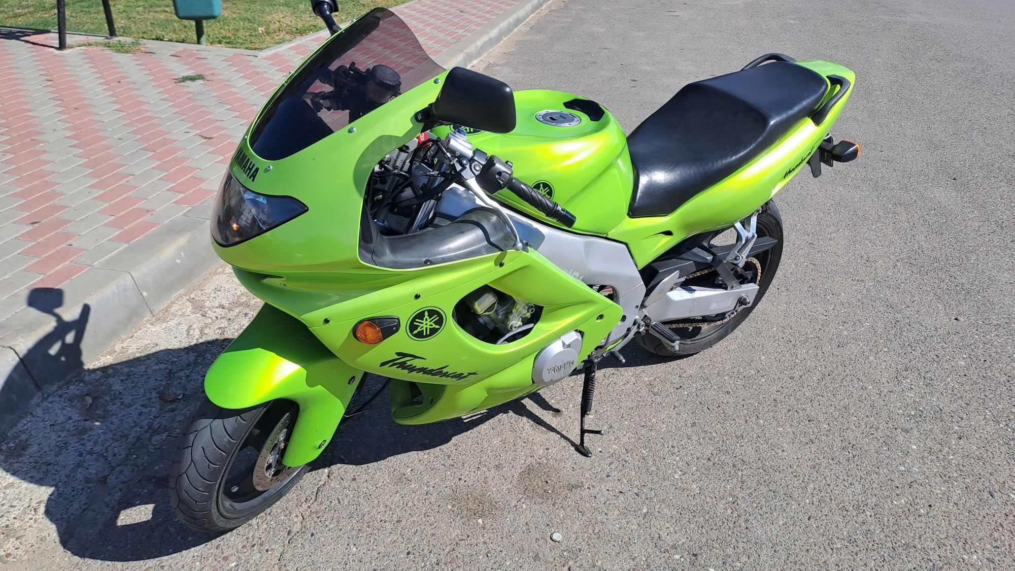 Yamaha yzf 600R Thundercat