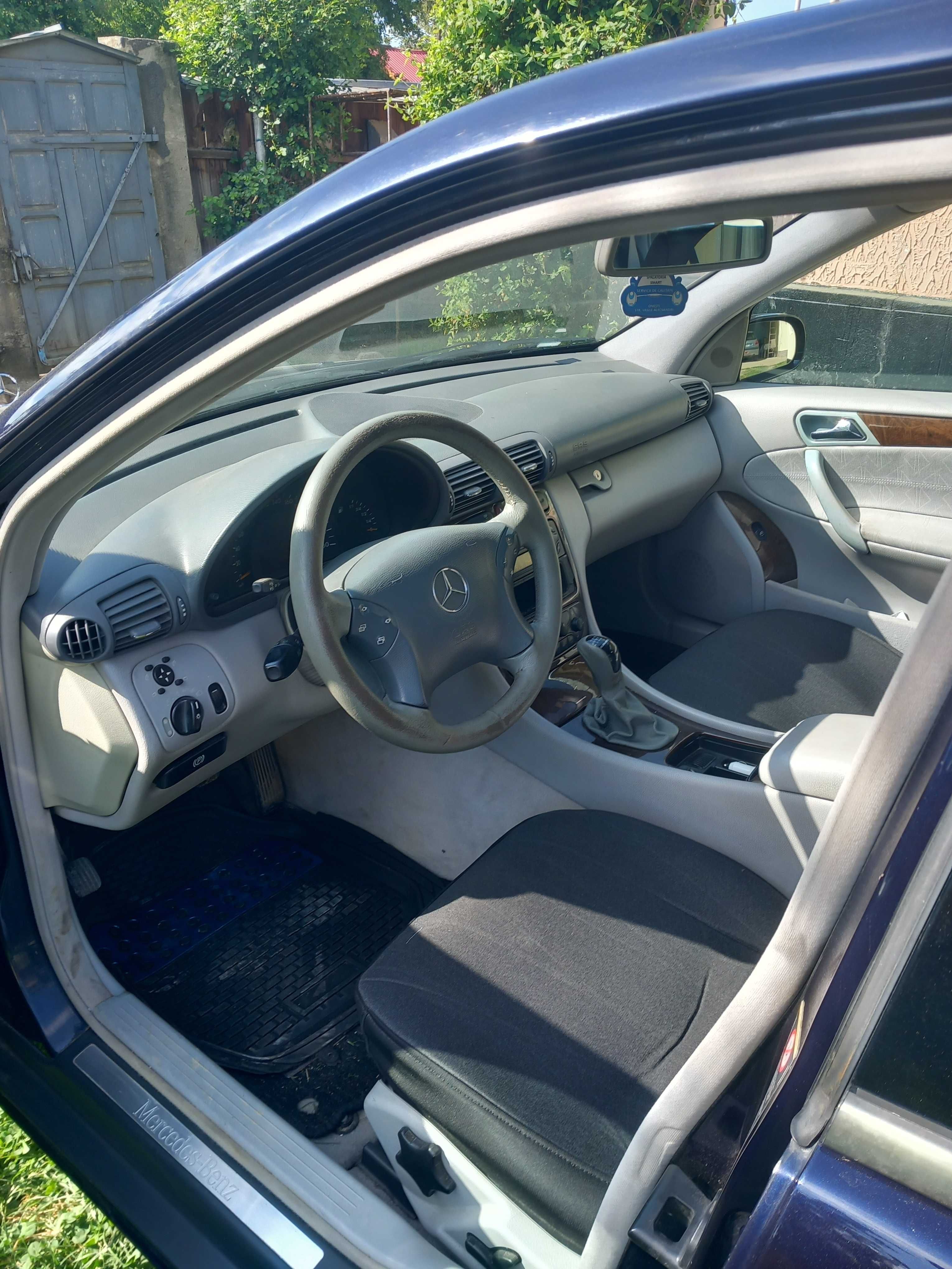 Mercedes benz c200 cdi an 2003 cu 231000 km