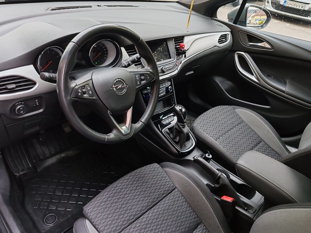 Opel astra k 2020 nightpaket
