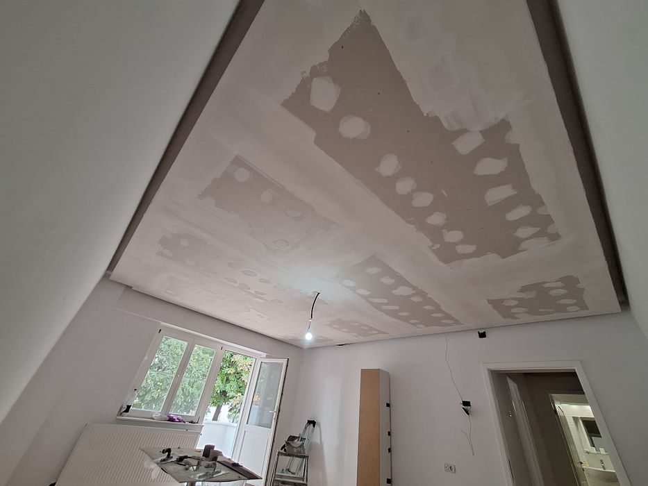 Montaj rigips Zugravit mecanizat Amenajări renovări