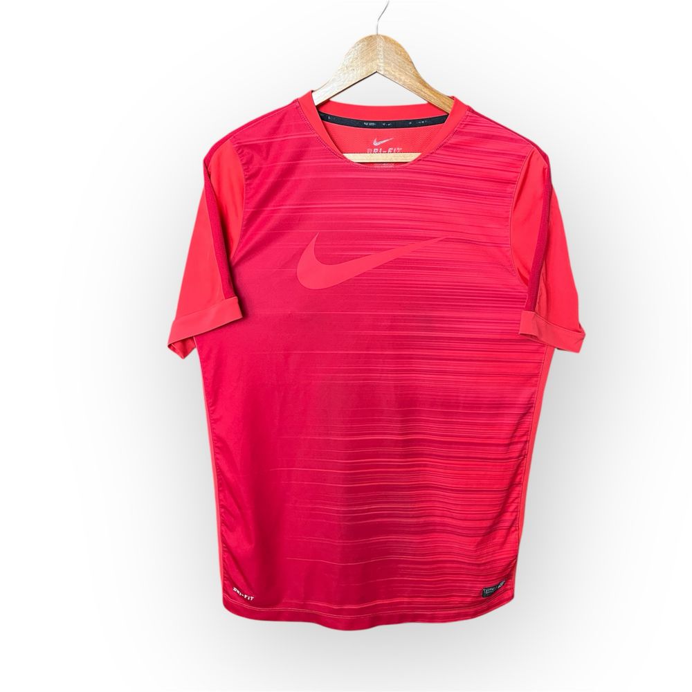Nike мъжка спортна тениска , М