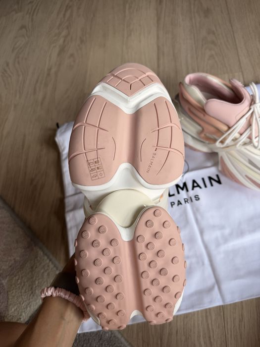 BALMAIN Unicorn Sneakers Дамски Оригинални Обувки 39 номер