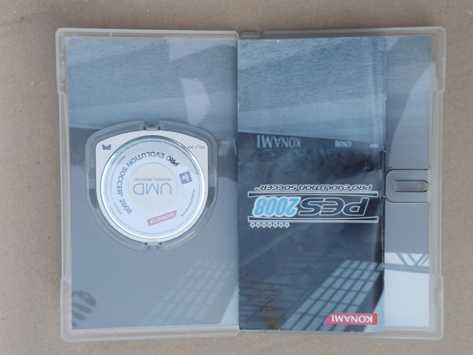 Joc PSP Pro Evolution Soccer 2008