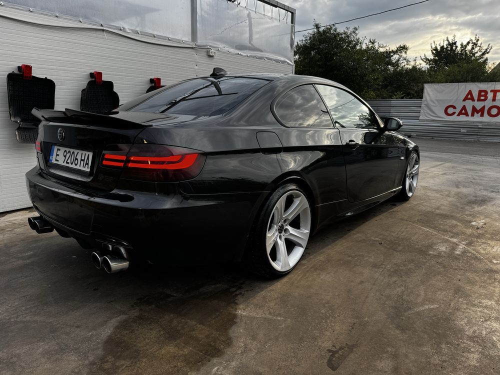 BMW E92 320i 2009