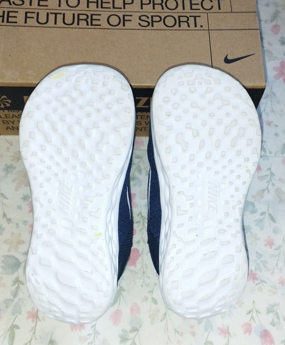 Детски маратонки  Nike REVOLUTION 6 NN TDV