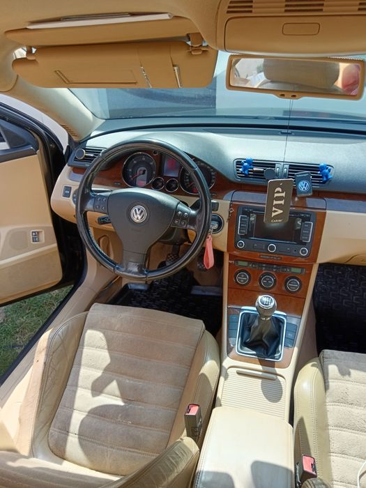 Vând passat b6 an 2006