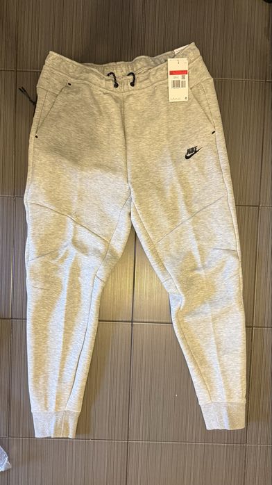 Nike tech fleece