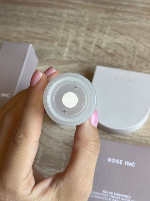 Rose INC фон дьо тен, хайлайтър и руж