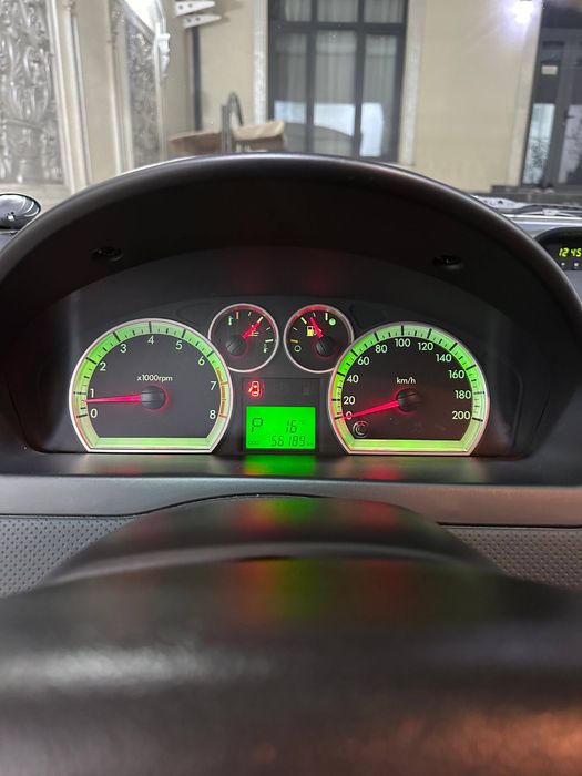 Продаётся нексия 3 автомат