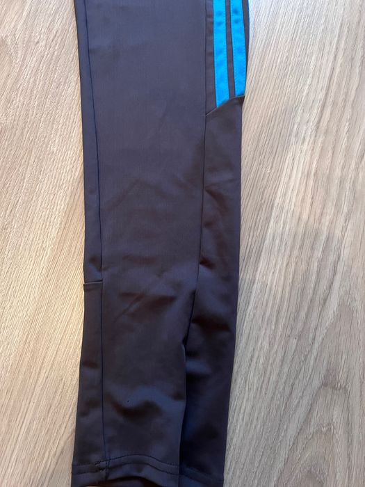 Adidas - Дамски спортен комплект