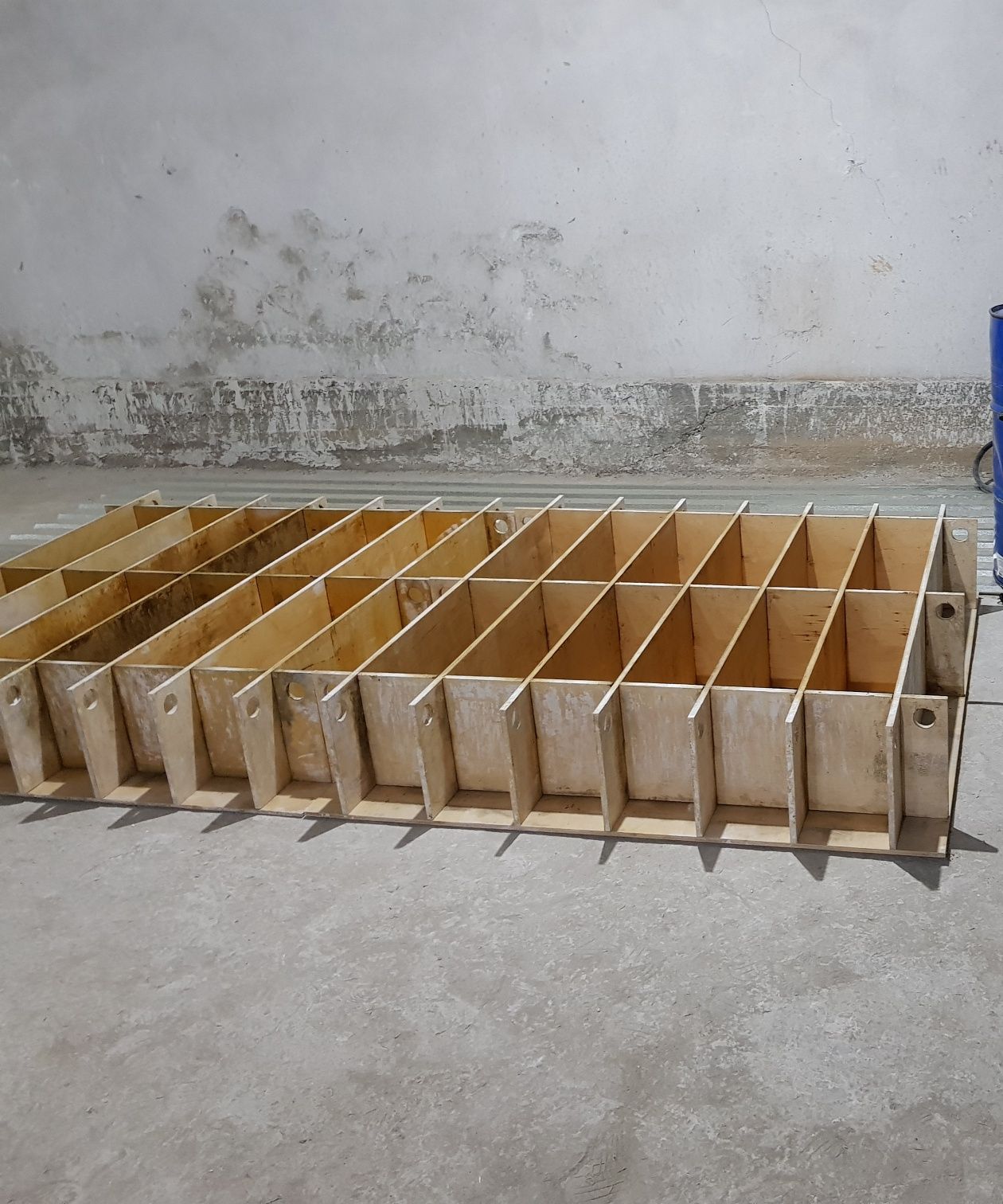 QOLIP penablok polistrolblok gipsablok
