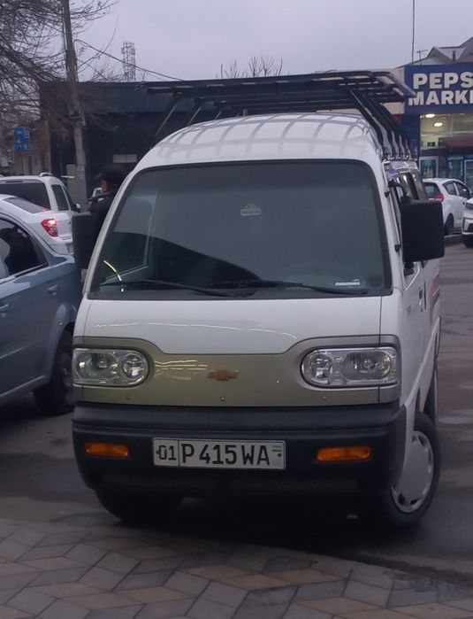 Damas sotiladi gaz bor